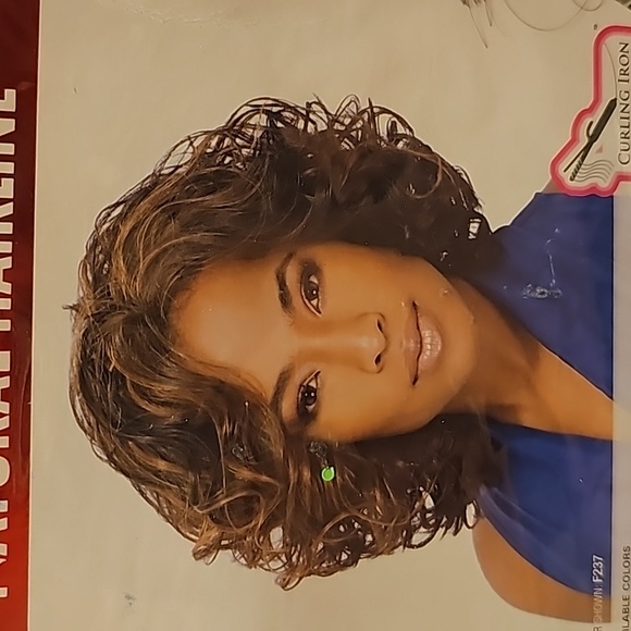 EQUAL LACE FRONT NATURAL HAIRLINE - Picture 5 of 10